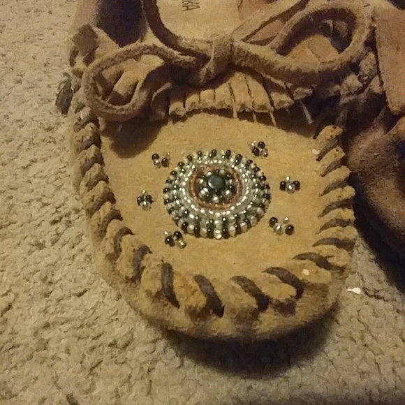 Minnetonka Moccasins - Picture 2 of 3